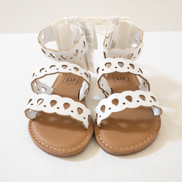 Gap Kids White Sandals (size 7) - Picture 7 of 8